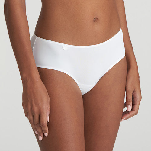 Hotpants/Shorty Blanc : Confort, Élégance avec Tom -N°282