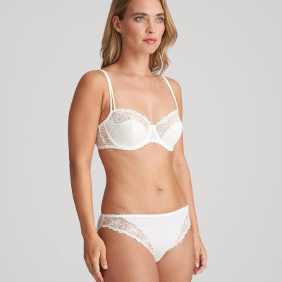 Slip Italien en Broderie Naturel- Modèle Jane, Élégance et Raffinement -N°254