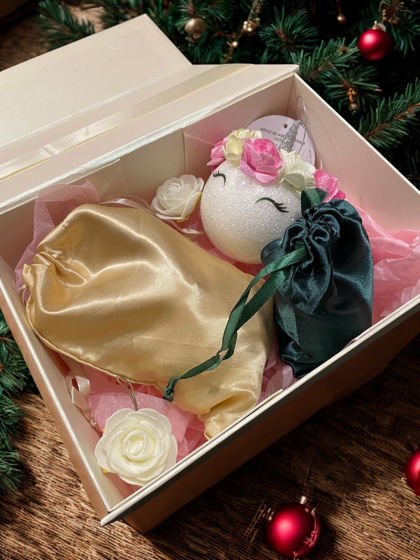 COFFRET CADEAU Doré / SAC SATIN Beige Doré