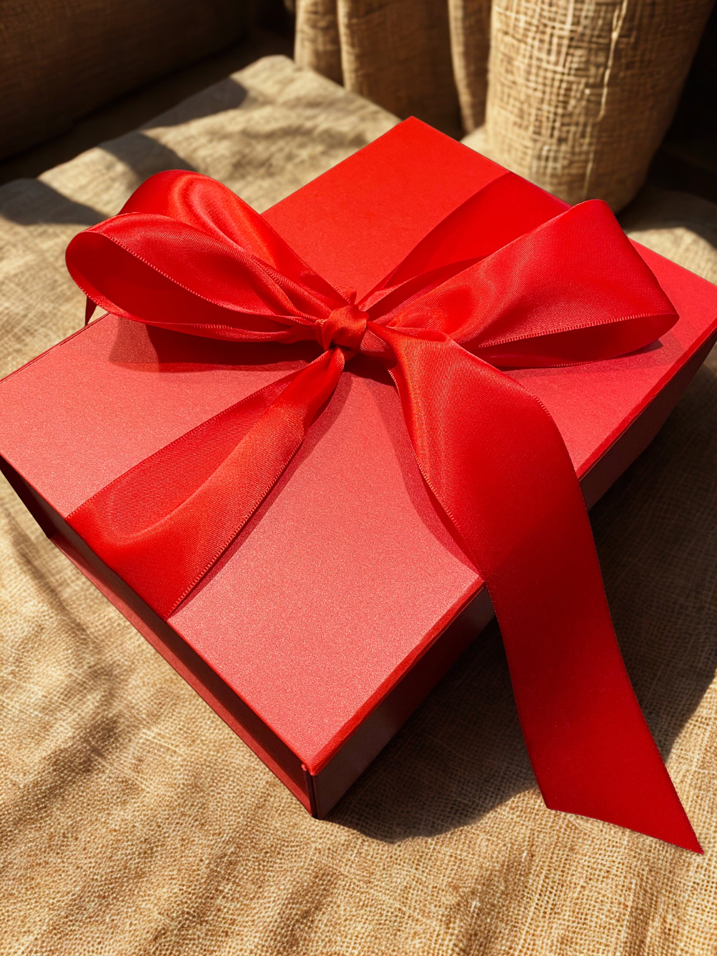 COFFRET CADEAU Rouge / SAC SATIN Vert Sapin