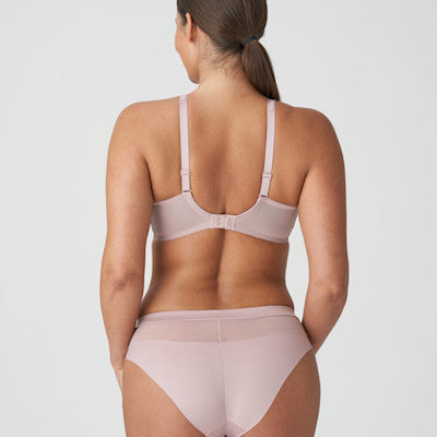 Slip Brésilien en Tulle Bois De Rose Brodé - L’Élégance Du Modèle Sophora -N°354